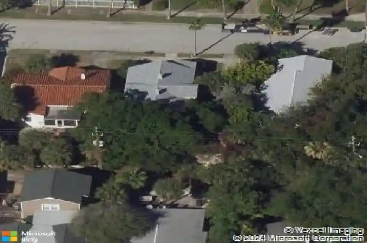 104 18th ave, st pete beach,  FL 33706