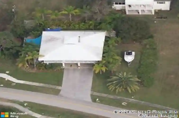 406 shore dr w, oldsmar,  FL 34677