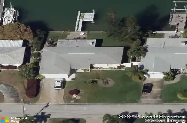 7925 2nd ave s, saint petersburg,  FL 33707