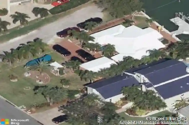 11855 1st st e, treasure island,  FL 33706