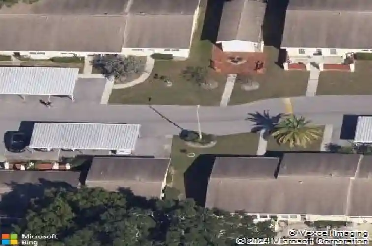 1016 de soto dr, dunedin,  FL 34698