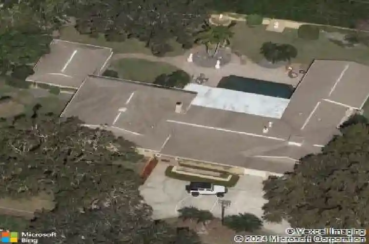 300 rafael blvd ne, saint petersburg,  FL 33704