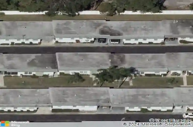 7729 39th ter n, saint petersburg,  FL 33709