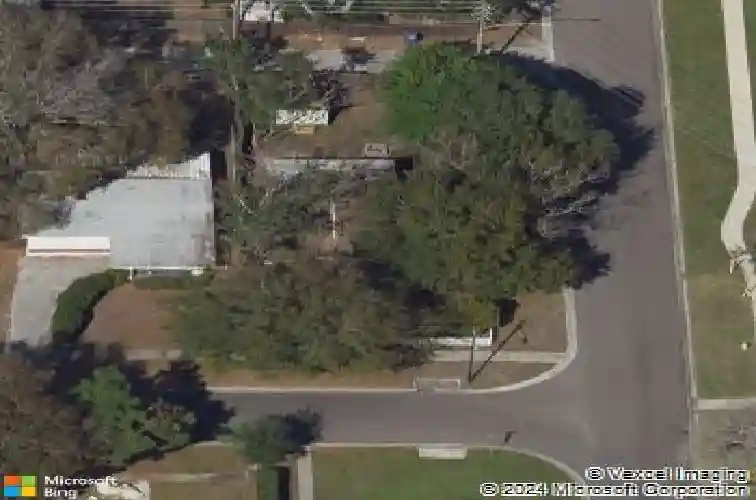 701 52nd ave n, saint petersburg,  FL 33703