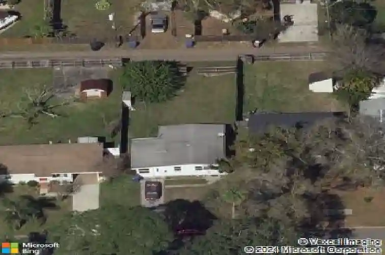 525 39th ave n, saint petersburg,  FL 33703