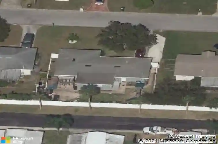 10464 127th ave, largo,  FL 33773