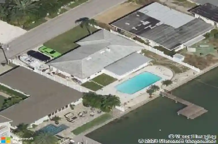 247 144th ave, madeira beach,  FL 33708