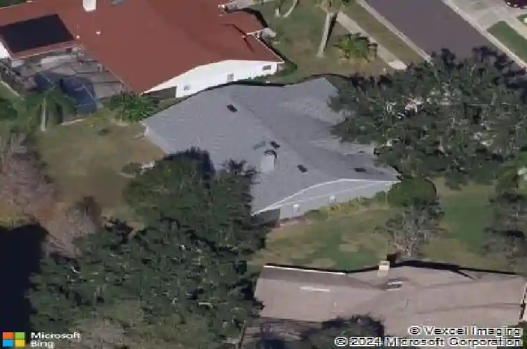 802 centerwood dr, tarpon springs,  FL 34688