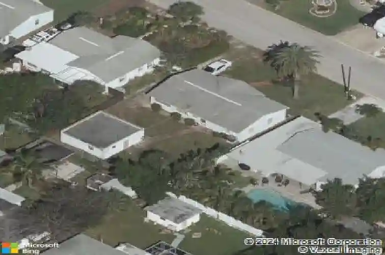 14032 n bayshore dr, madeira beach,  FL 33708