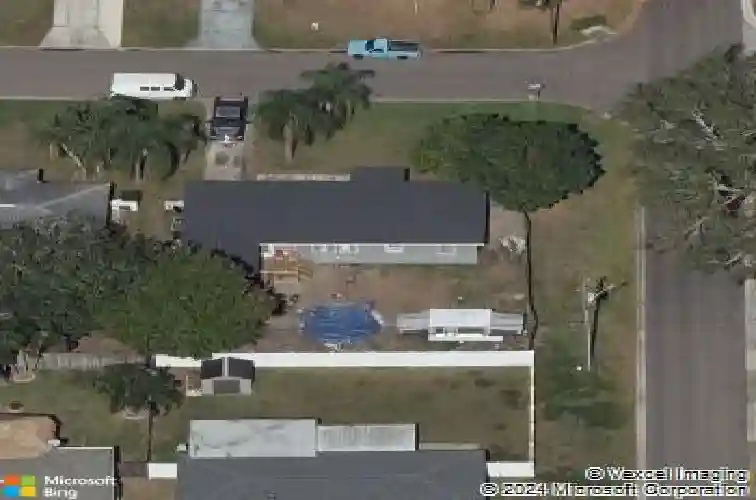 4300 24th ave n, saint petersburg,  FL 33713