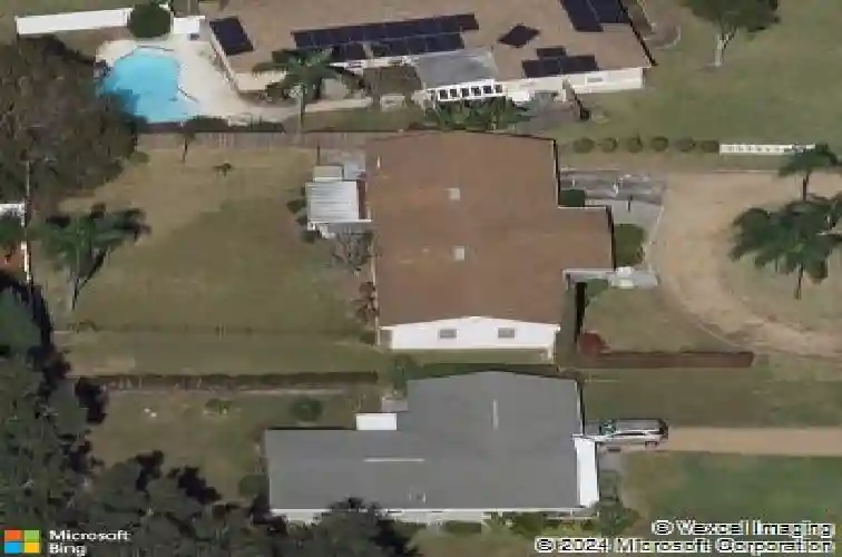 2726 leslee lake dr n, saint petersburg,  FL 33713