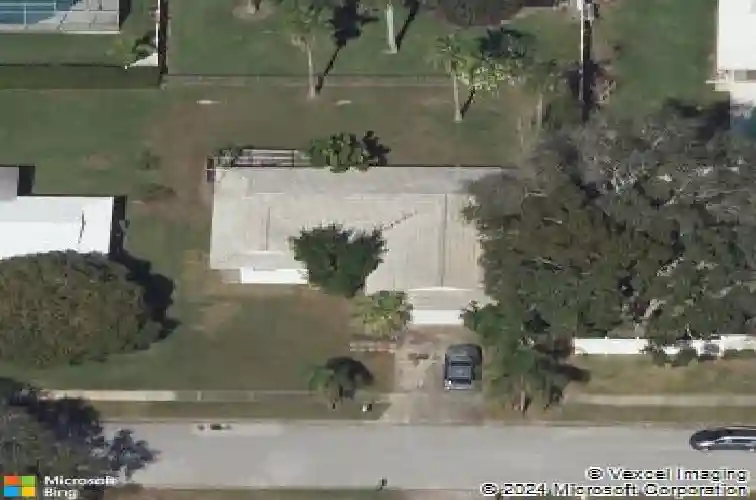 13641 pleasant dr, largo,  FL 33774