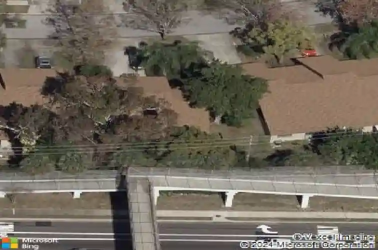 9750 lake seminole dr e, largo,  FL 33773