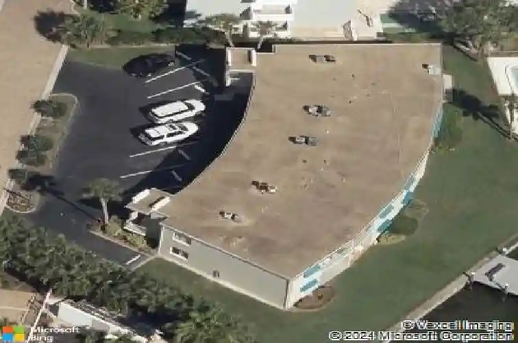 1361 snell isle blvd ne #6
                                ,Unit Apt 6, saint petersburg,  FL 33704