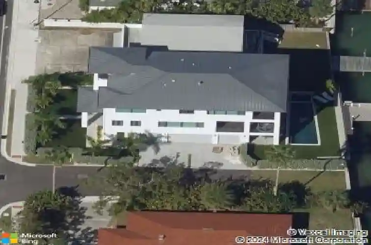 1801 pass a grille way, st pete beach,  FL 33706