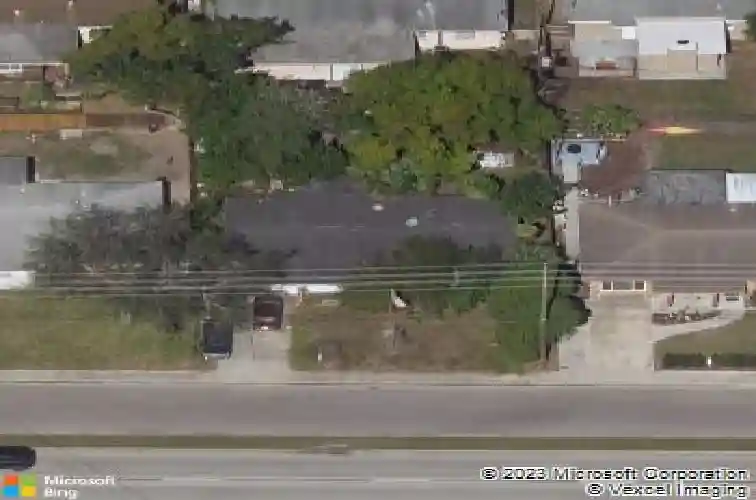 8537 74th ave n, seminole,  FL 33777