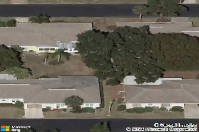 8236 brentwood rd, seminole,  FL 33777