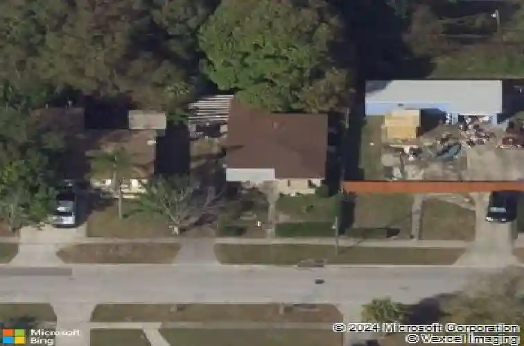 2465 16th ave s, saint petersburg,  FL 33712