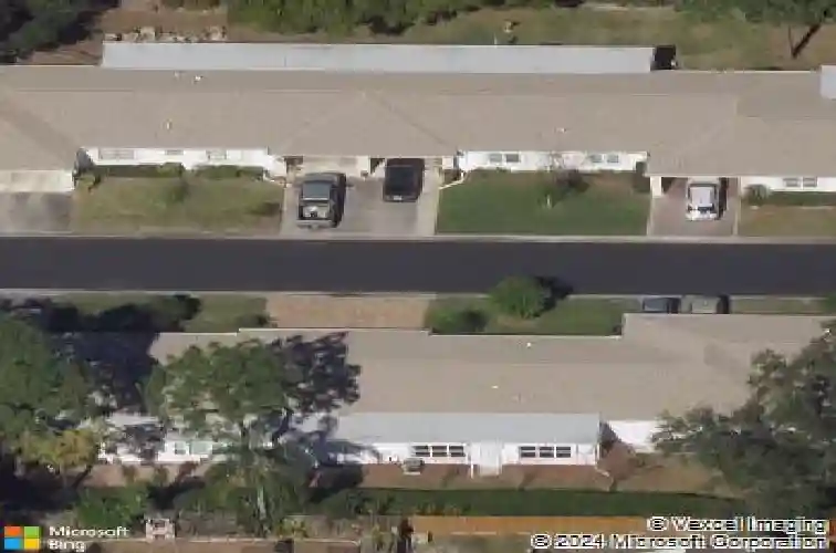 8089 candlewood rd, seminole,  FL 33777