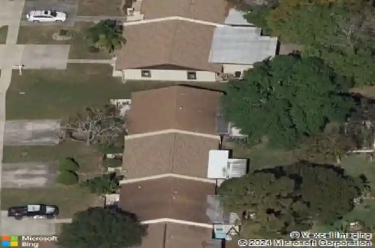 10049 88th way, seminole,  FL 33777