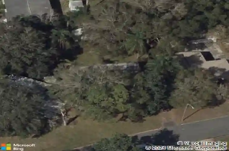 1433 51st ave n, saint petersburg,  FL 33703