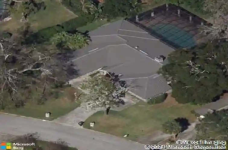 2343 kings point dr, largo,  FL 33774