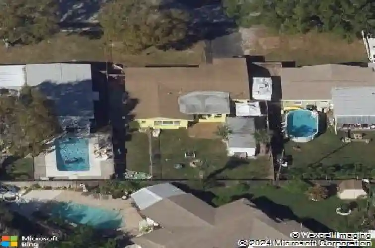 6554 34th ave n, saint petersburg,  FL 33710