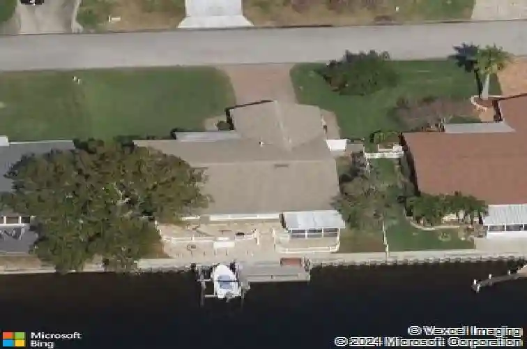 1432 50th ave ne, saint petersburg,  FL 33703