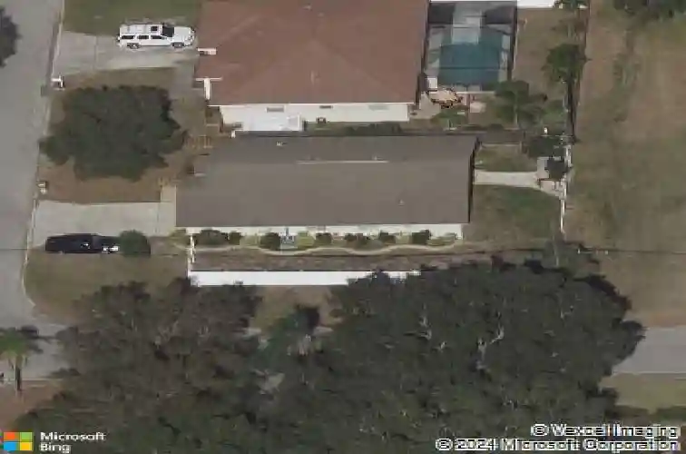 1087 1st st sw, largo,  FL 33770