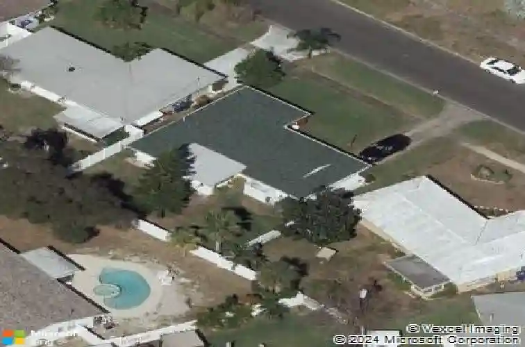 552 seacrest dr, largo,  FL 33771