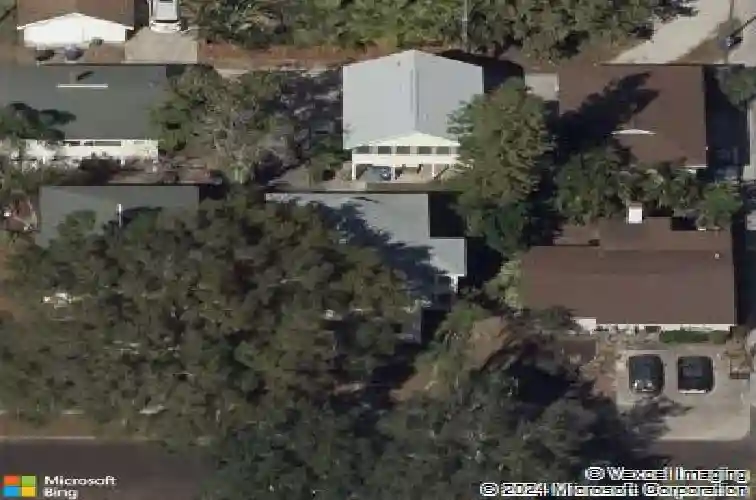 925 16th ave n, saint petersburg,  FL 33704