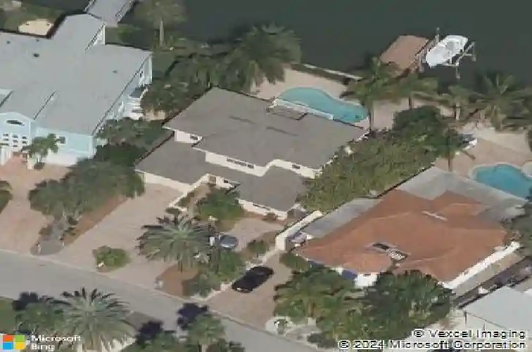 14071 n bayshore dr, madeira beach,  FL 33708