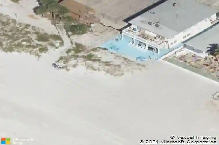 14048 gulf blvd
                                ,Unit 401, madeira beach,  FL 33708