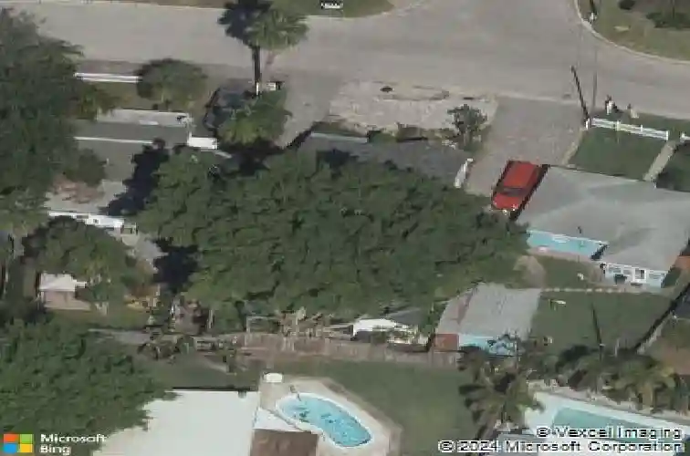 14076 marguerite dr, madeira beach,  FL 33708