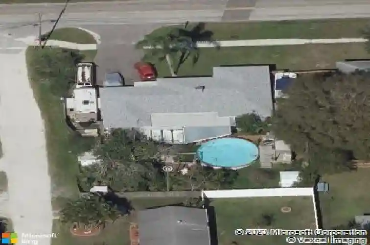 3118 adrian ave, largo,  FL 33774