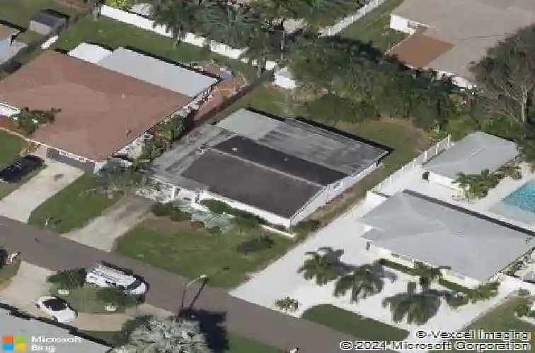 16105 1st st e, redington beach,  FL 33708