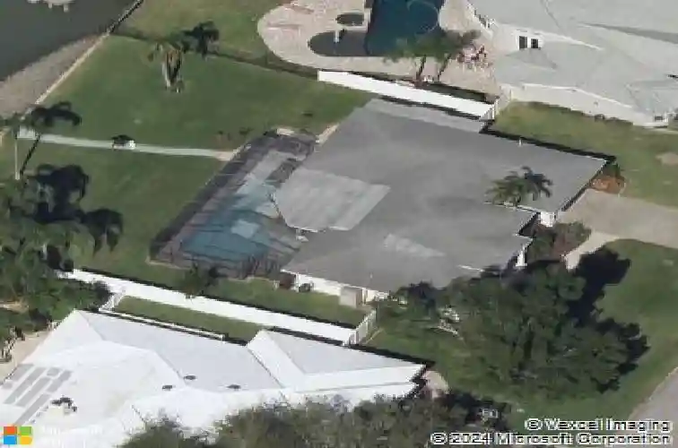 402 harbor view ln, largo,  FL 33770