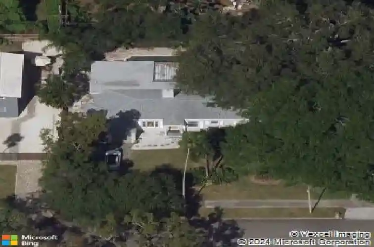 329 57th ave s, saint petersburg,  FL 33705