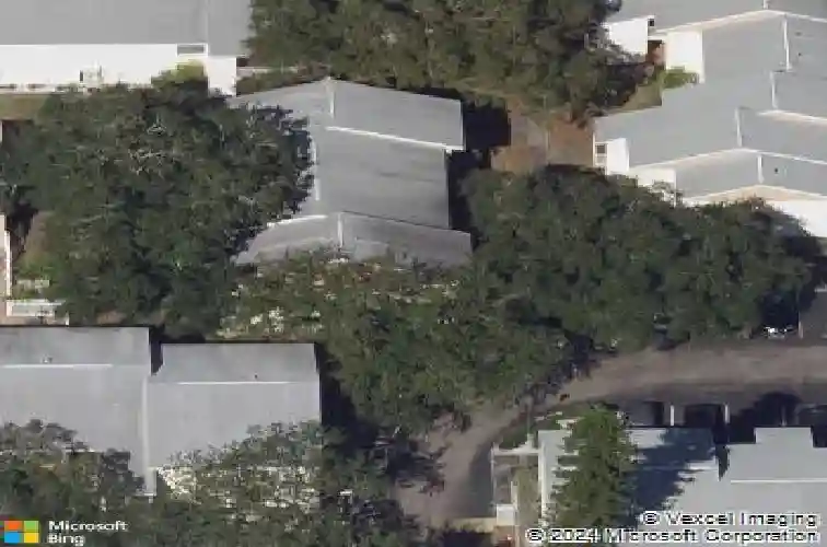 511 99th ave n #102
                                ,Unit Apt 102, saint petersburg,  FL 33702