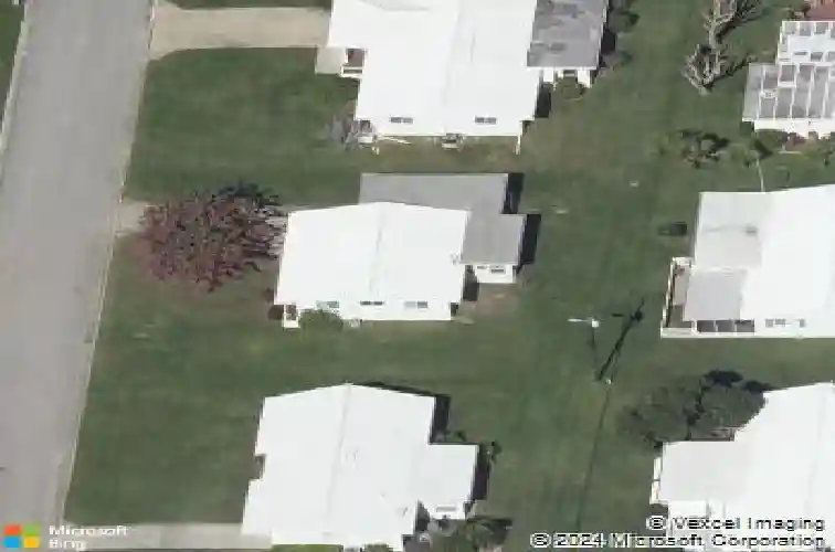 9113 143rd st, seminole,  FL 33776