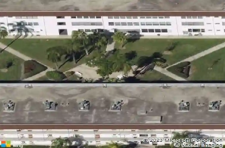 5728 14th ave n #205b
                                ,Unit Apt 205B, saint petersburg,  FL 33710