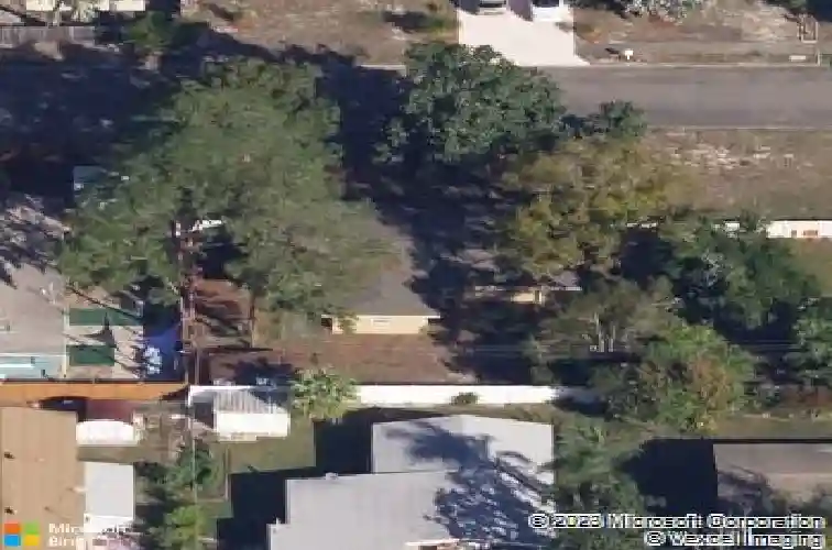 1019 goshen rd, tarpon springs,  FL 34689