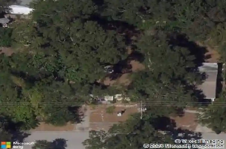 8059 26th ave n, saint petersburg,  FL 33710