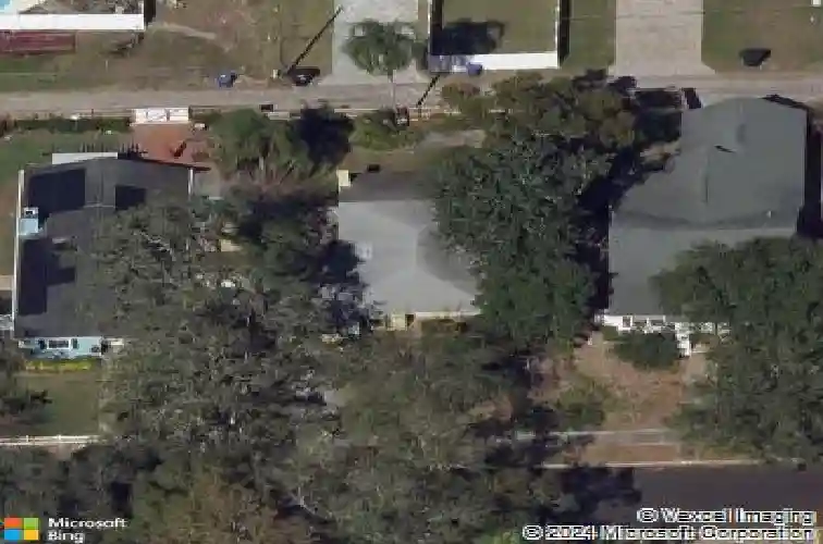 5135 21st ave n, saint petersburg,  FL 33710