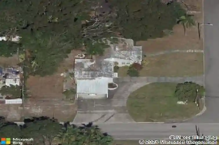 635 kingston st s, saint petersburg,  FL 33711