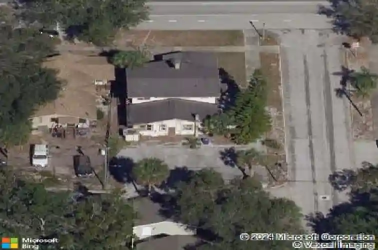 2900 1st ave s, saint petersburg,  FL 33712