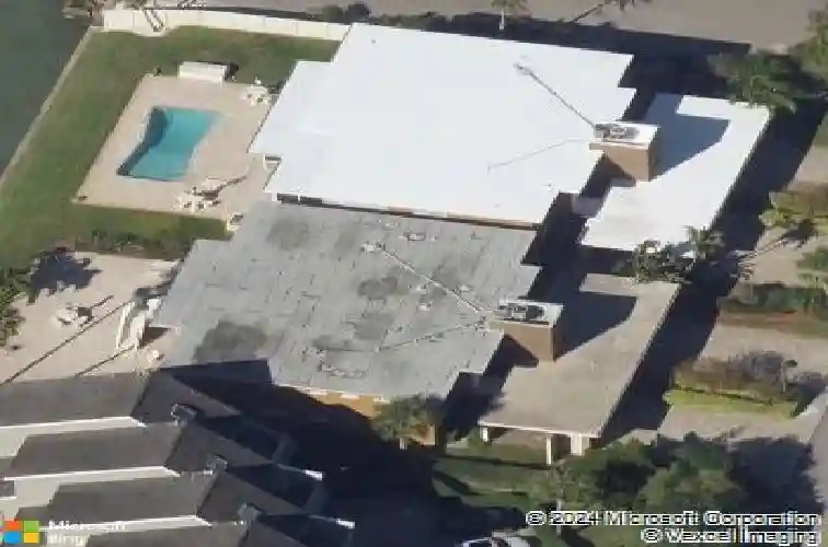 800 madonna blvd #b
                                ,Unit Apt B, saint petersburg,  FL 33715