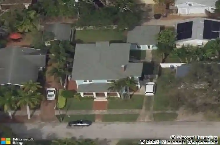 335 19th ave ne, saint petersburg,  FL 33704