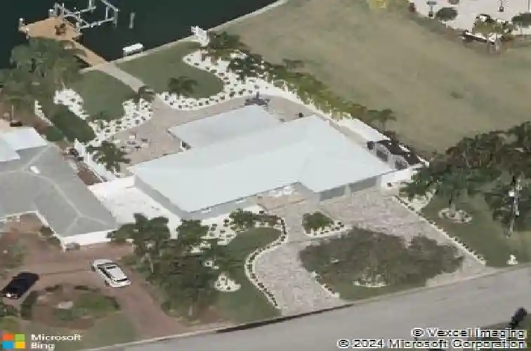 10248 tarpon dr, treasure island,  FL 33706