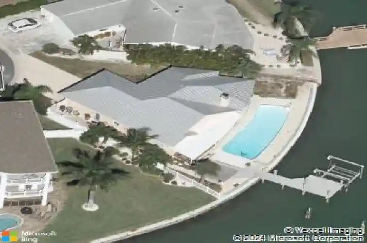 11005 8th st e, treasure island,  FL 33706